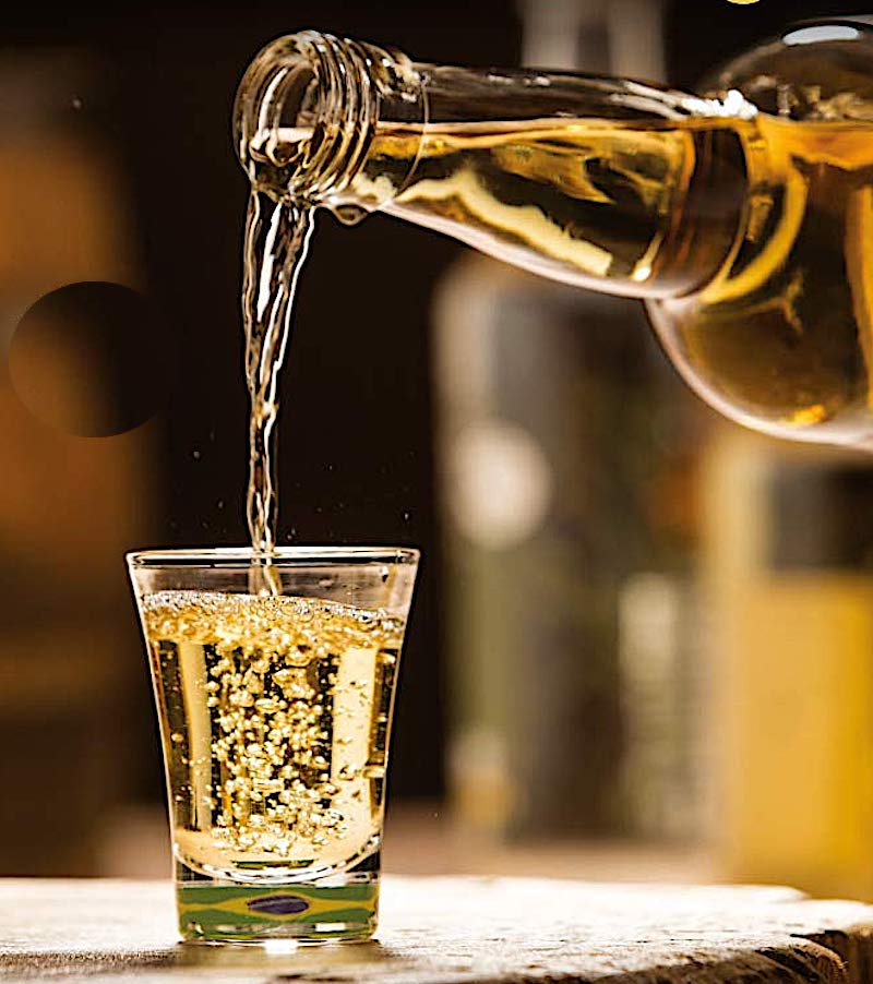 Cachaça do Colega - CX c/ 6 garrafas de 700 ML cada - CNC01